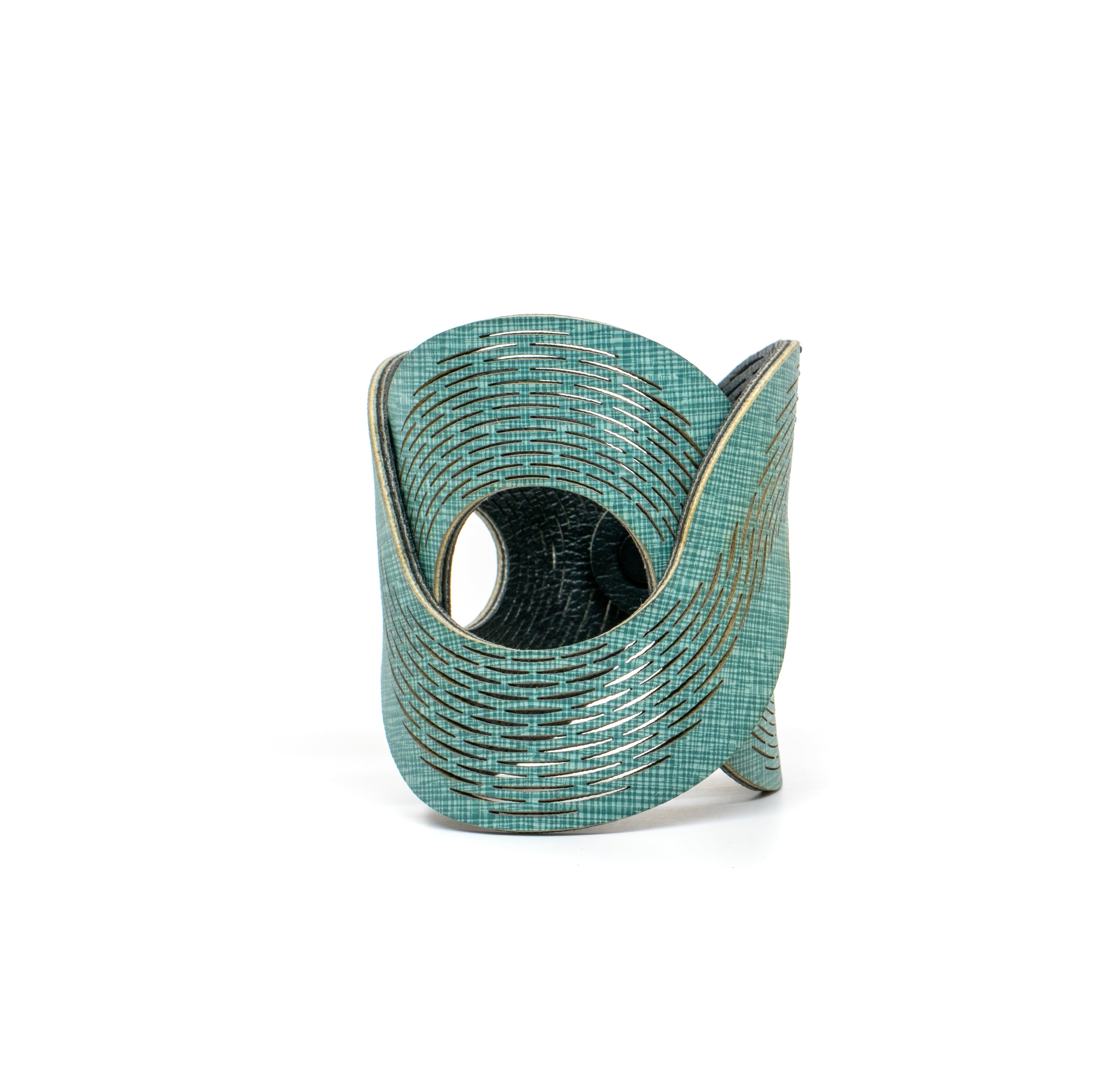 Saddle Weave Bracelet
