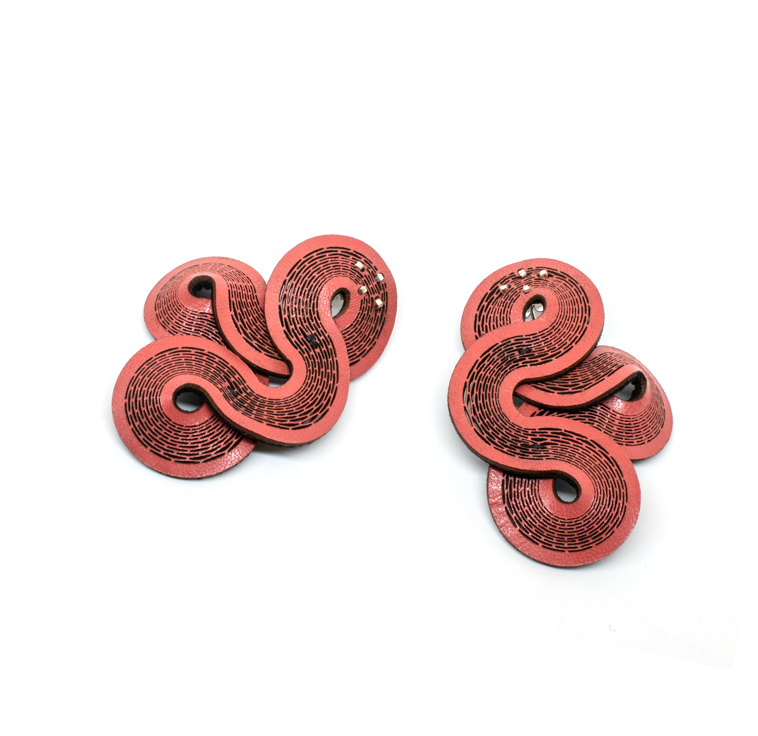 Heartthrob Earrings