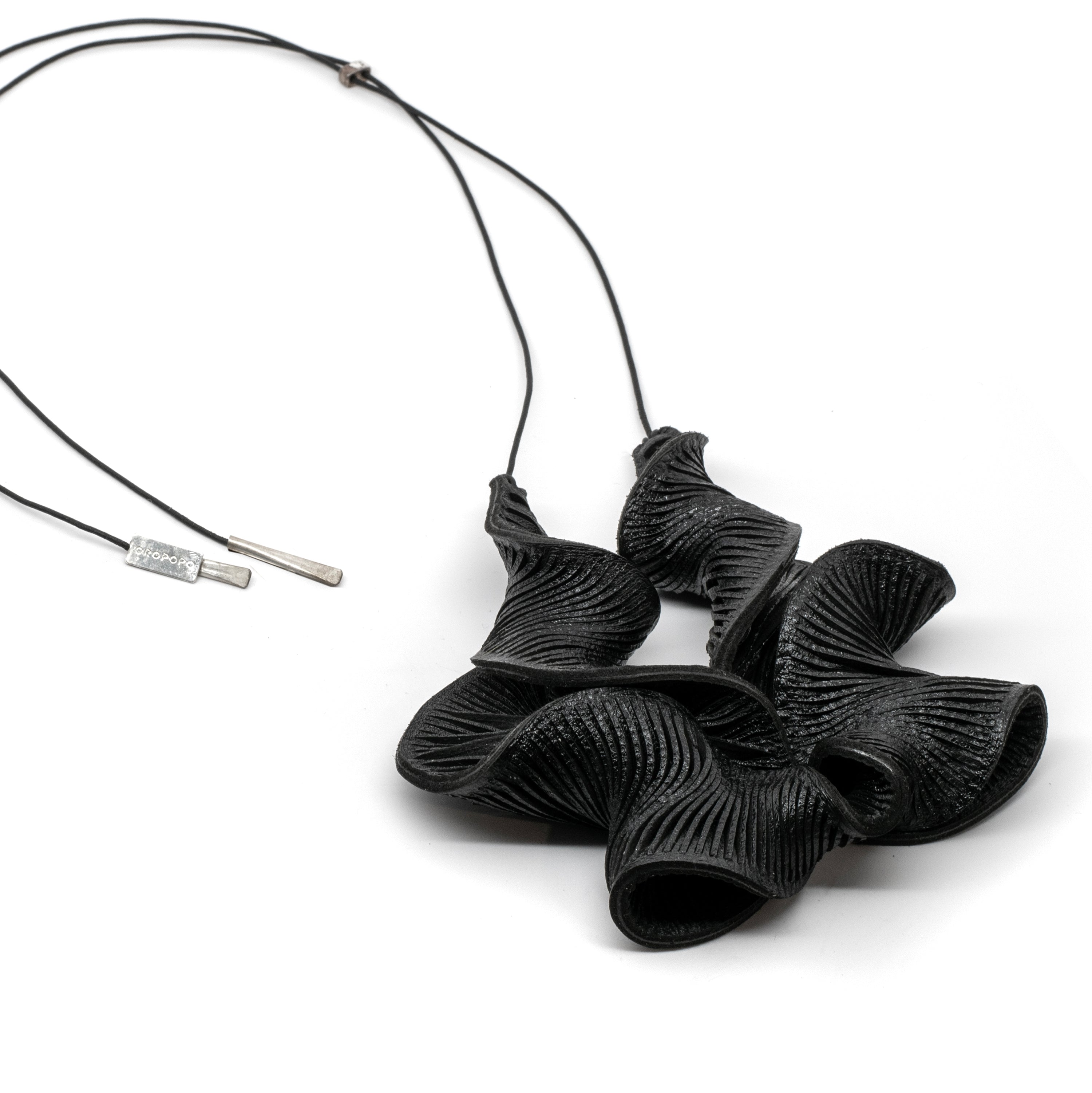 Oryx Horn Necklace in Black