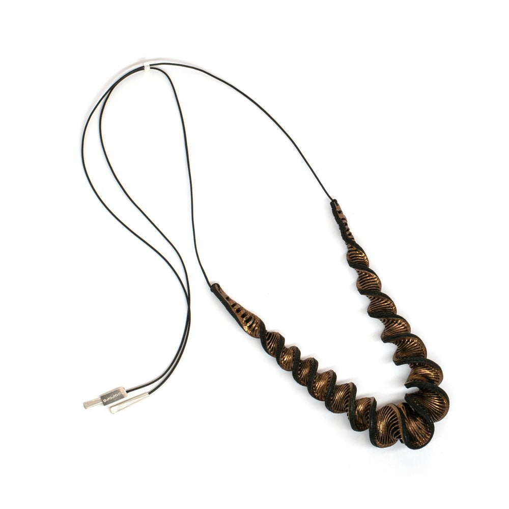 Young Oryx Horn Necklace